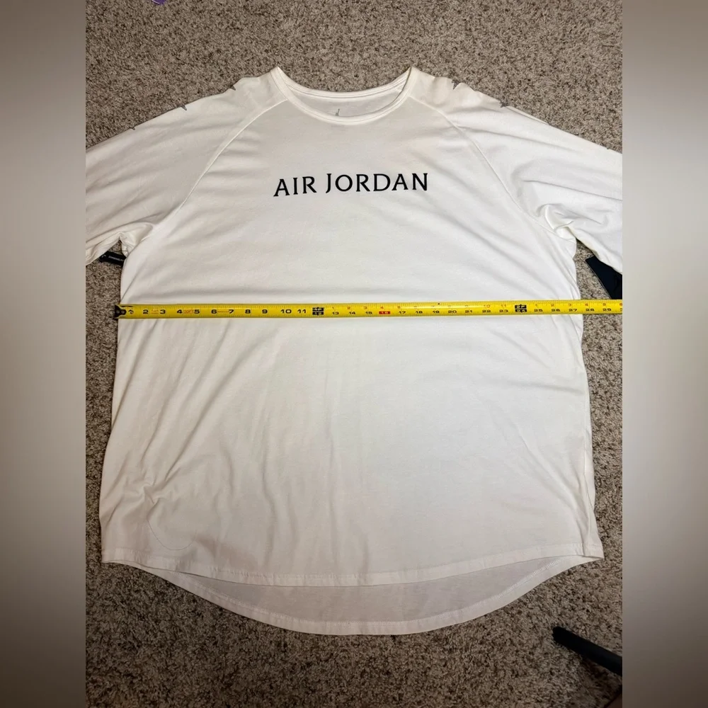 Air Jordan Men’s 3XL White 3/4 Sleeve Graphic T-Shirt NWT Wings Logo